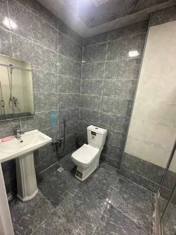 Satılır 2 otaqlı yeni tikili 63 m²