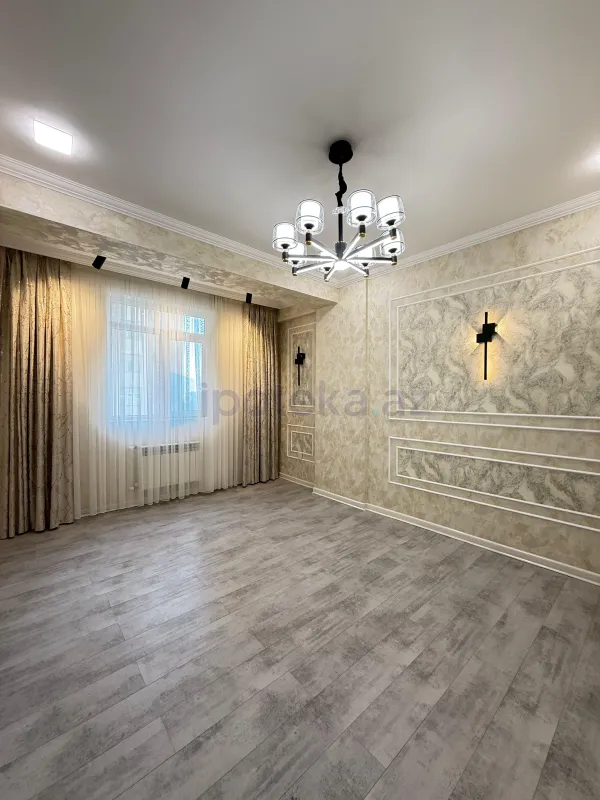 Satılır 2 otaqlı yeni tikili 75 m²