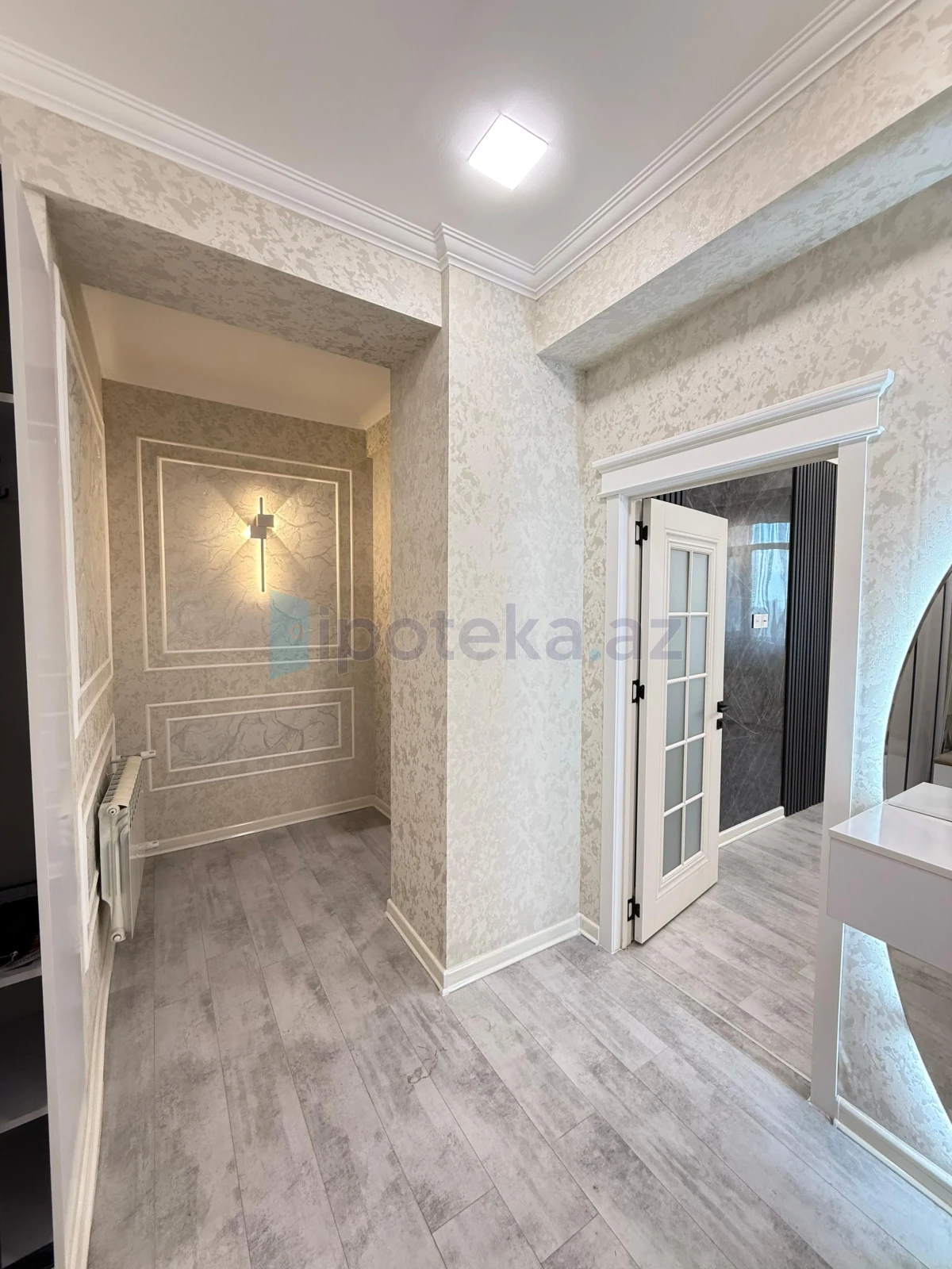 Satılır 2 otaqlı yeni tikili 75 m²