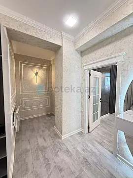 Satılır 2 otaqlı yeni tikili 75 m²
