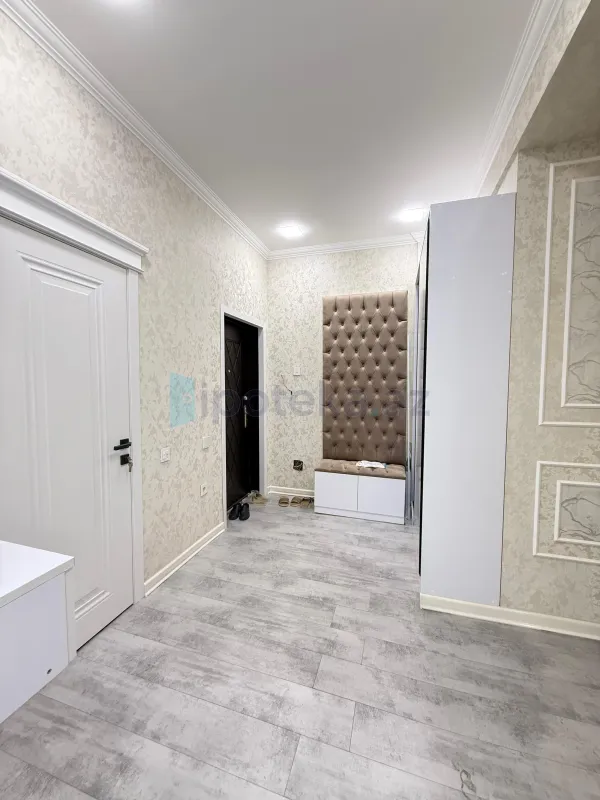 Satılır 2 otaqlı yeni tikili 75 m²