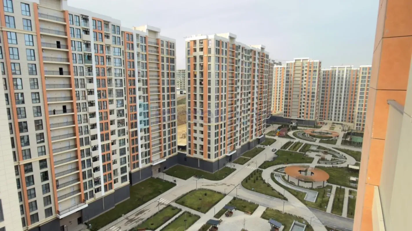 Satılır 2 otaqlı yeni tikili 86 m²