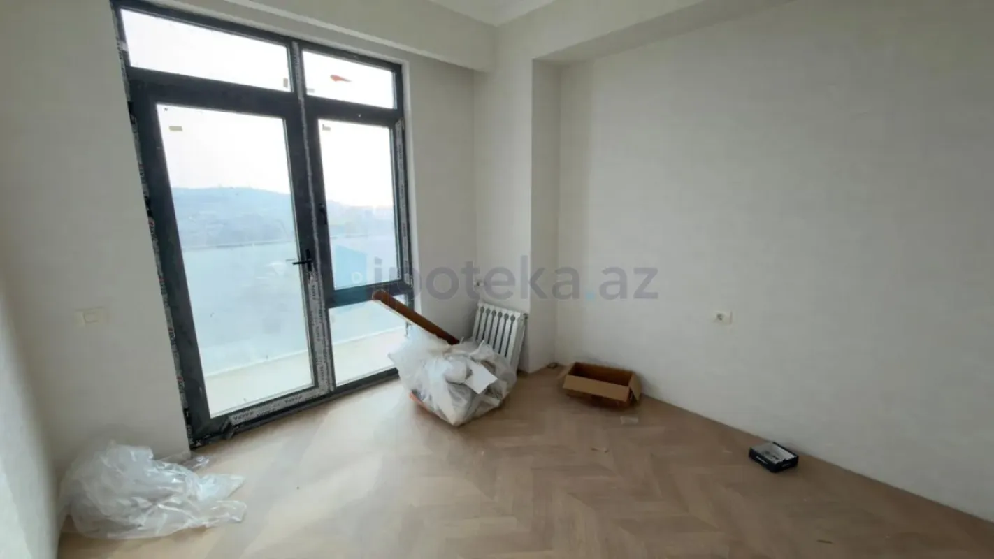 Satılır 2 otaqlı yeni tikili 86 m²