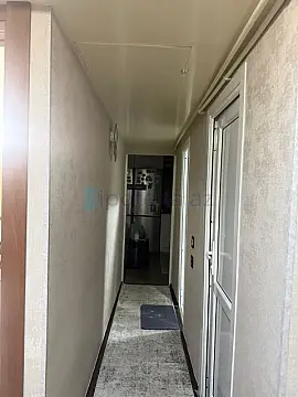 Satılır 2 otaqlı köhnə tikili 60 m²