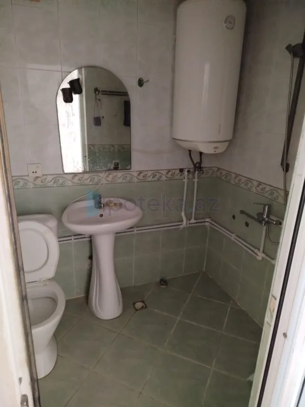 Satılır 2 otaqlı köhnə tikili 52 m²