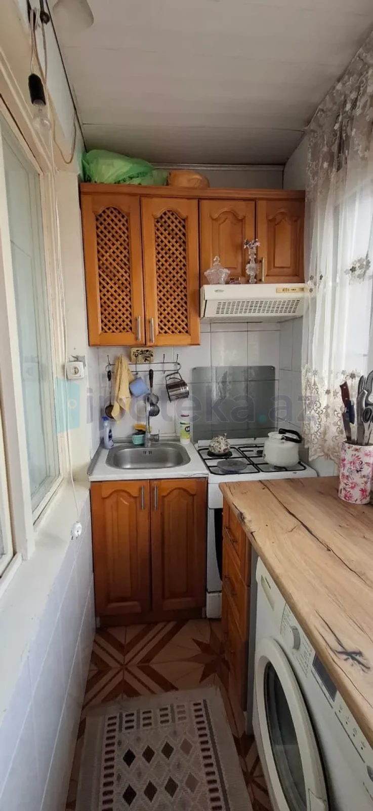 Satılır 3 otaqlı köhnə tikili 70 m²