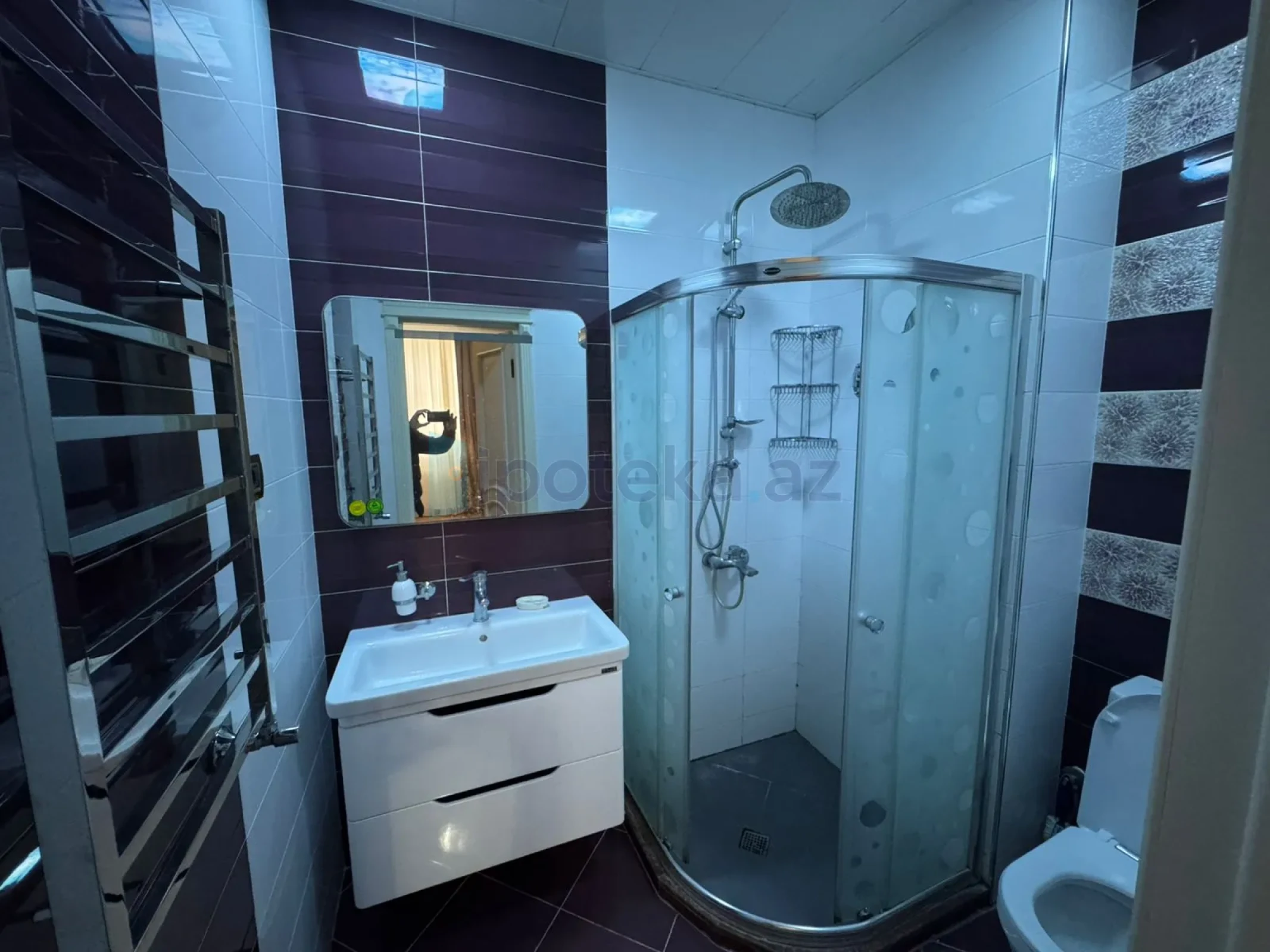 Satılır 3 otaqlı yeni tikili 150 m²