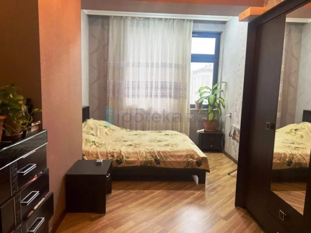 Satılır 3 otaqlı yeni tikili 118 m²