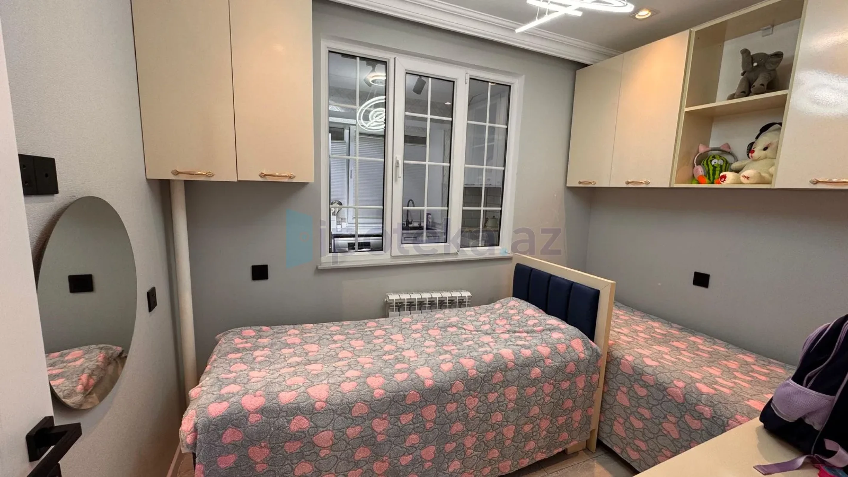 Satılır 3 otaqlı köhnə tikili 55 m²