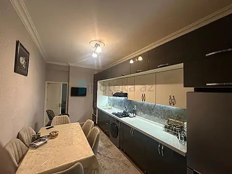 Satılır 2 otaqlı yeni tikili 71 m²