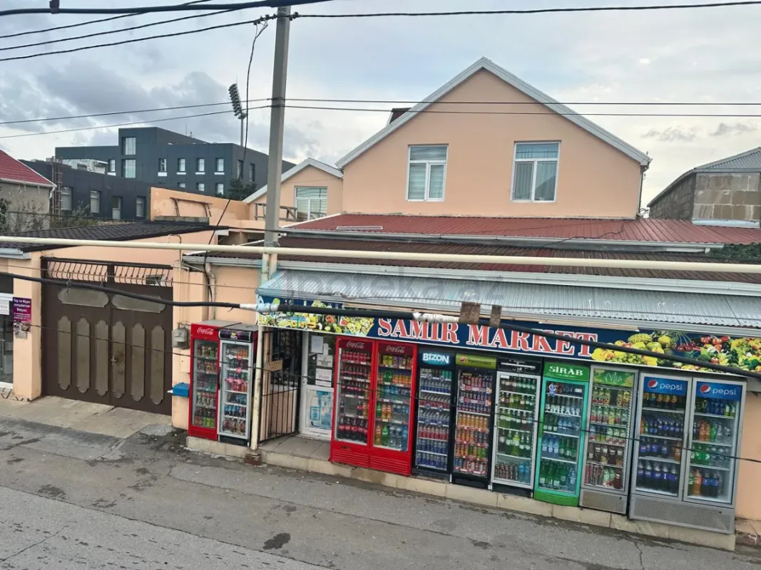 Satılır 5 otaqlı həyət evi 230 m²