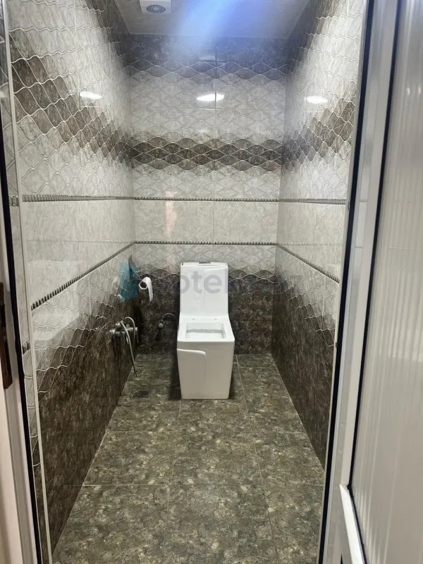 Satılır 5 otaqlı həyət evi 230 m²