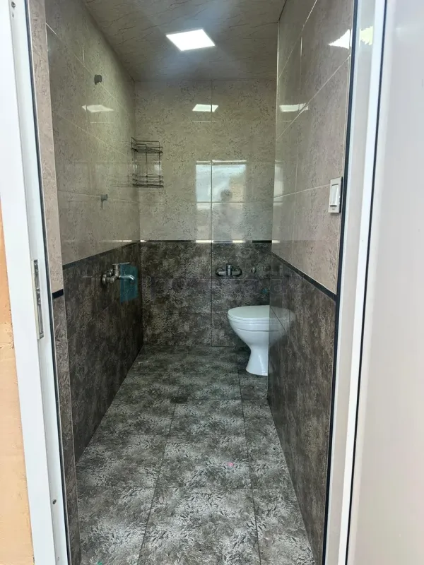 Satılır 5 otaqlı həyət evi 230 m²