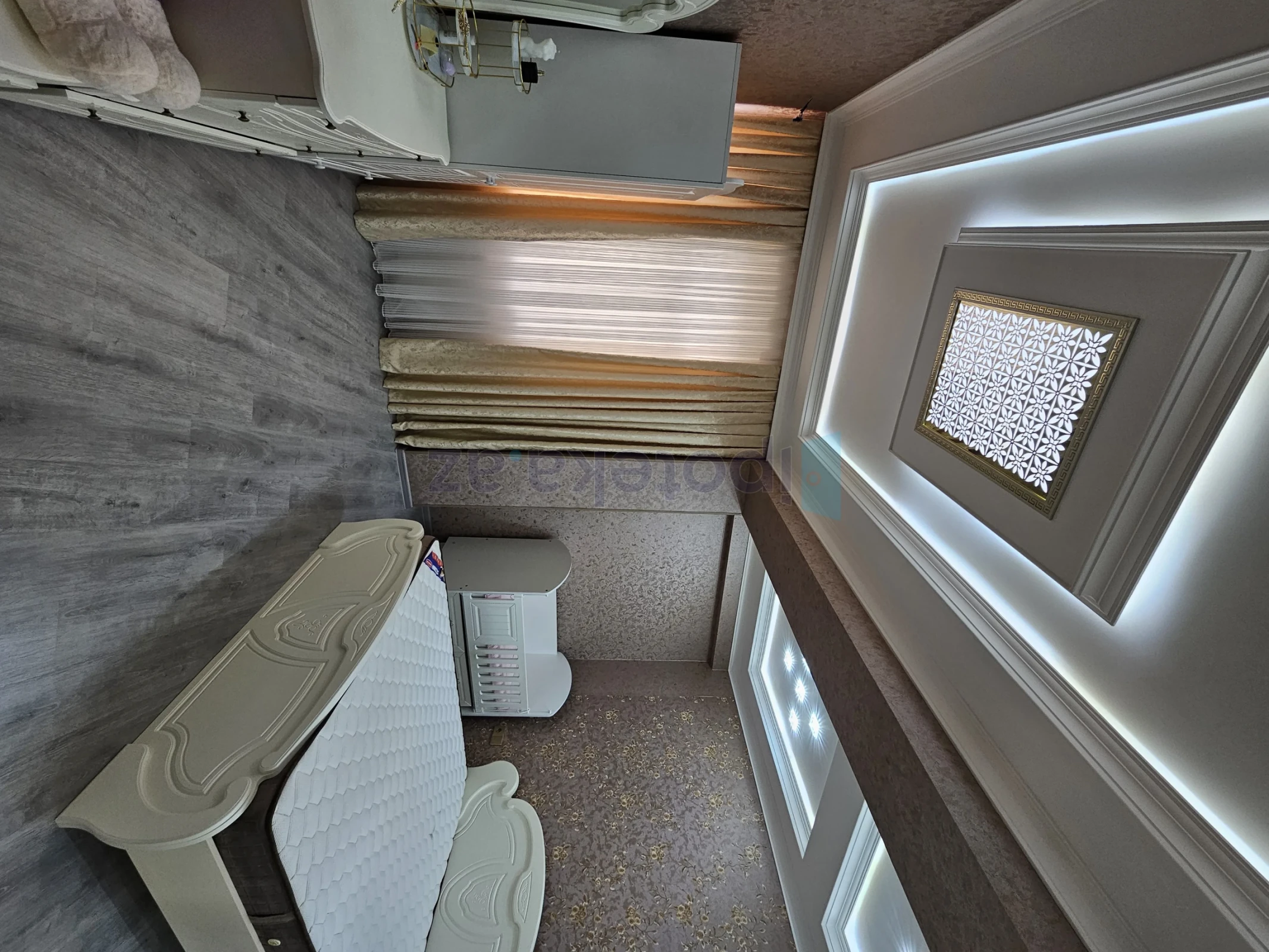 Satılır 2 otaqlı yeni tikili 78 m²