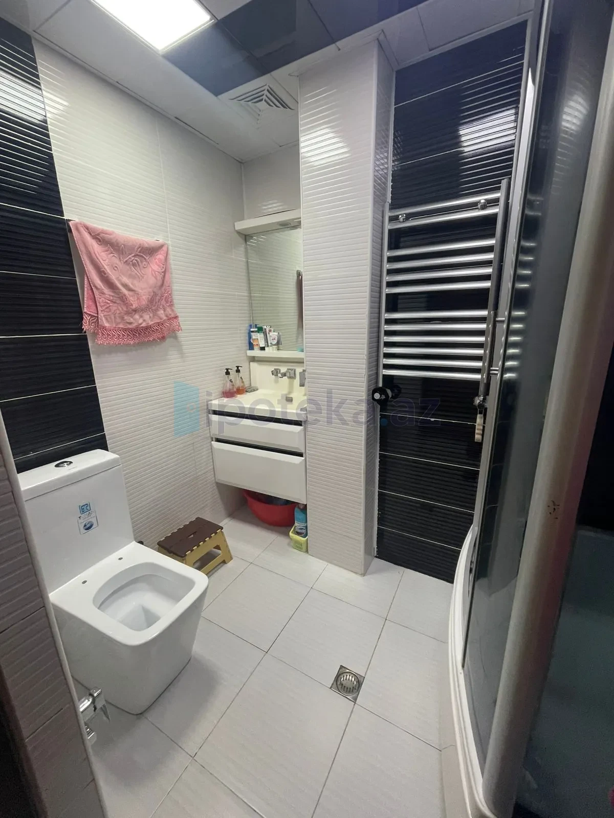 Satılır 2 otaqlı yeni tikili 86 m²