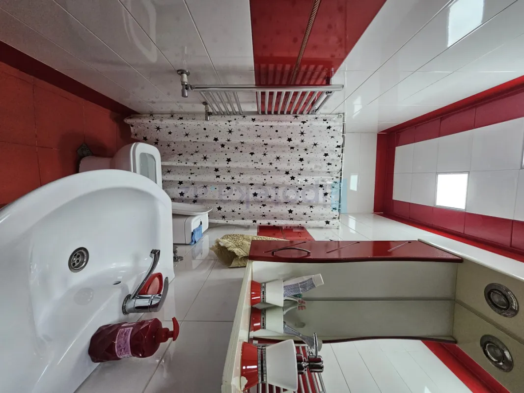 Satılır 3 otaqlı yeni tikili 86 m²