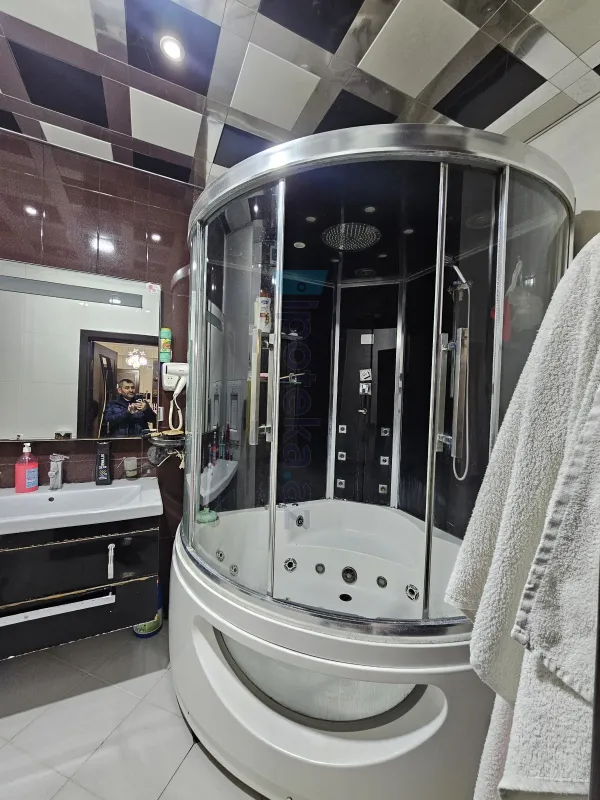 Satılır 3 otaqlı yeni tikili 120 m²