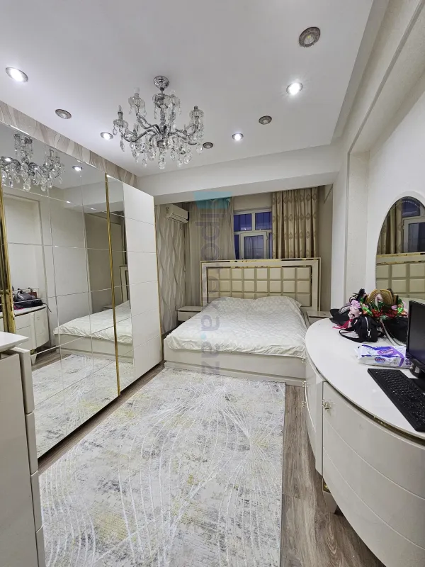 Satılır 3 otaqlı yeni tikili 111 m²