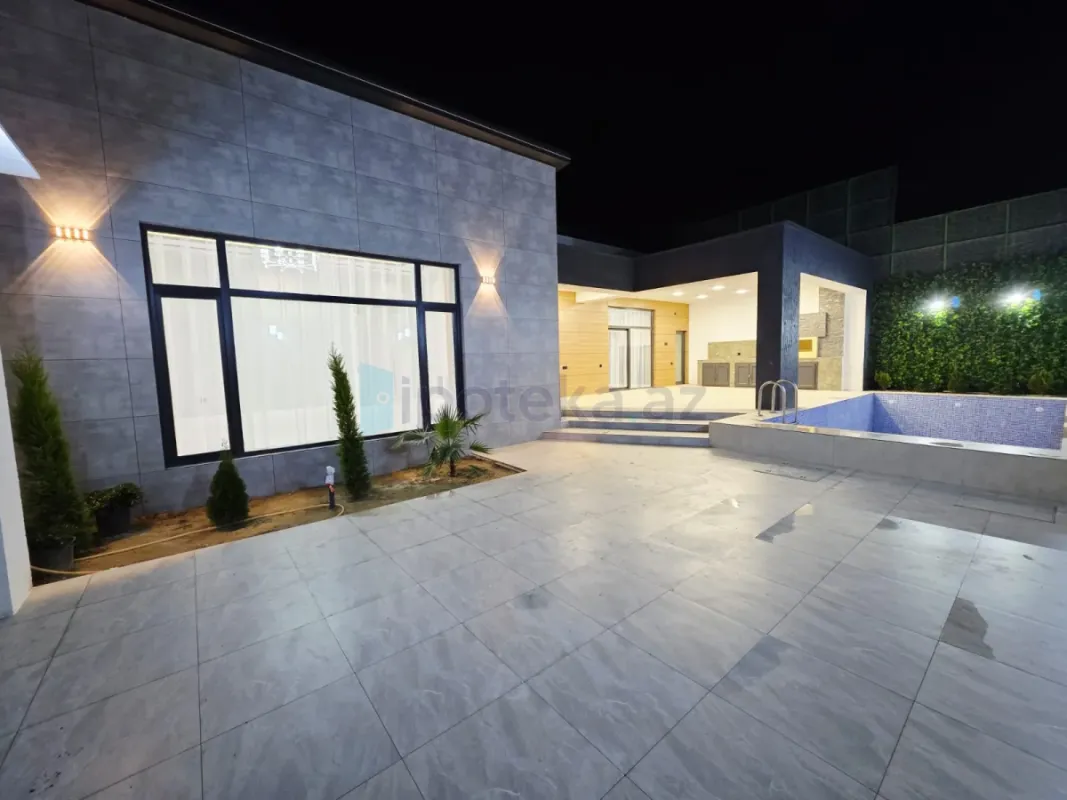 Satılır 4 otaqlı mənzil 160 m²