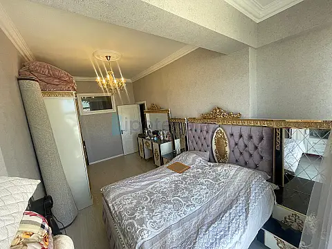 Satılır 3 otaqlı yeni tikili 78 m²