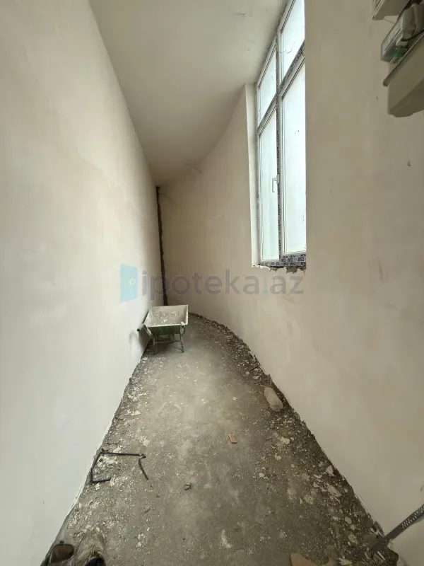 Satılır 3 otaqlı yeni tikili 135 m²