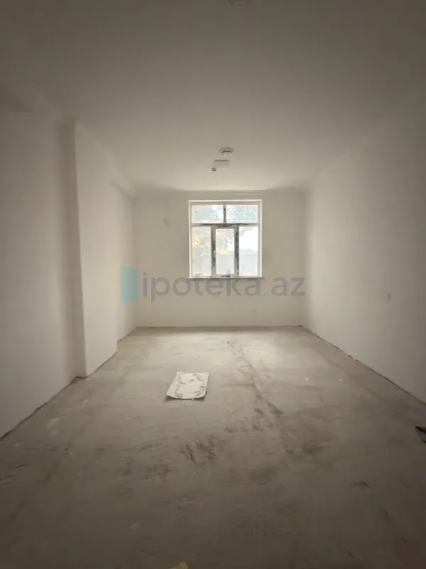 Satılır 3 otaqlı yeni tikili 135 m²