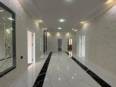 Satılır 4 otaqlı həyət evi 170 m²