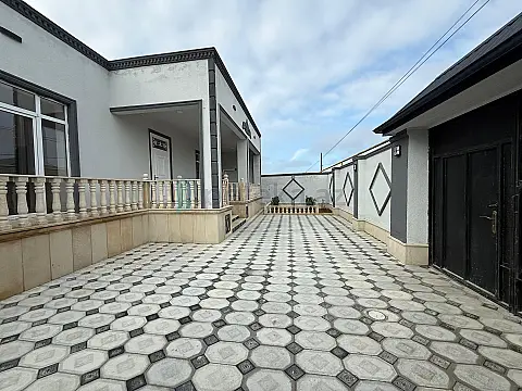 Satılır 4 otaqlı həyət evi 170 m²