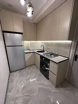 Satılır 3 otaqlı yeni tikili 61 m²