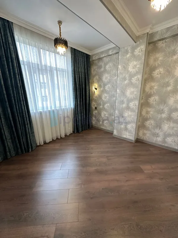 Satılır 3 otaqlı yeni tikili 61 m²