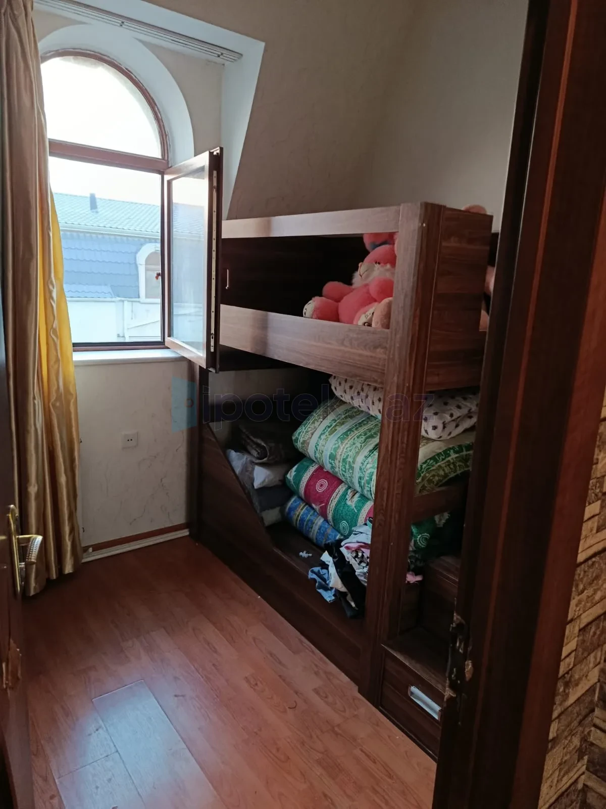 Satılır 2 otaqlı yeni tikili 37 m²