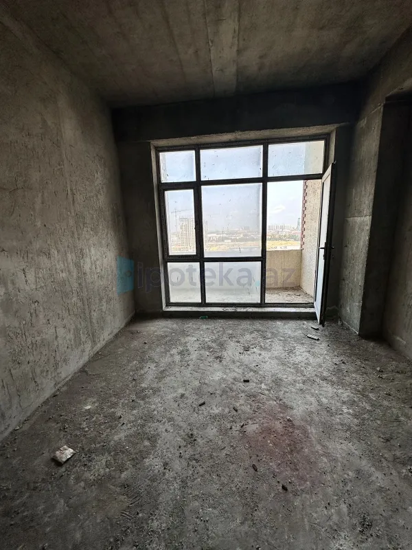 Satılır 4 otaqlı yeni tikili 185 m²