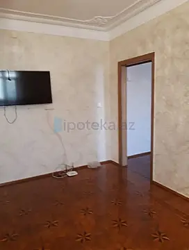 Satılır 3 otaqlı köhnə tikili 85 m²