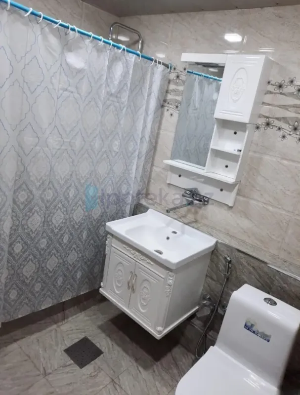 Satılır 3 otaqlı köhnə tikili 85 m²