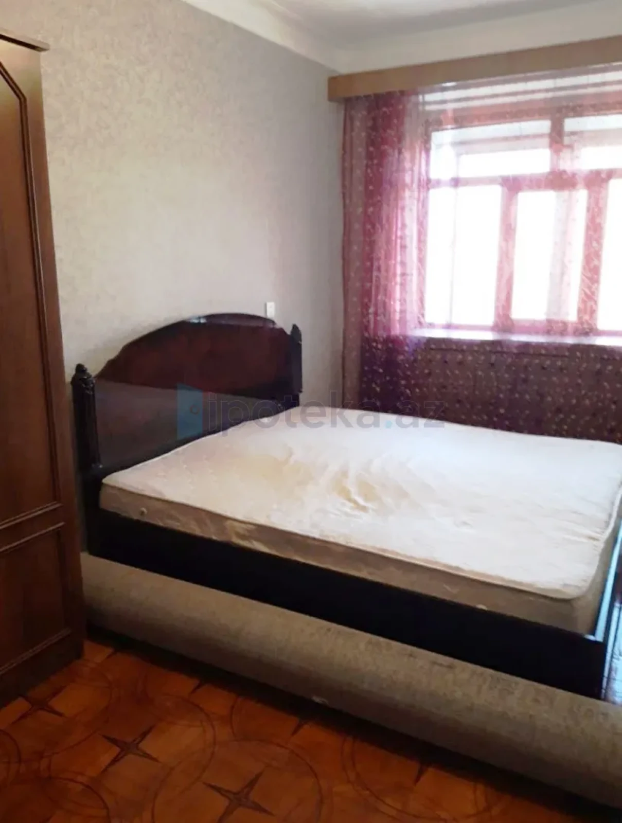 Satılır 3 otaqlı köhnə tikili 85 m²