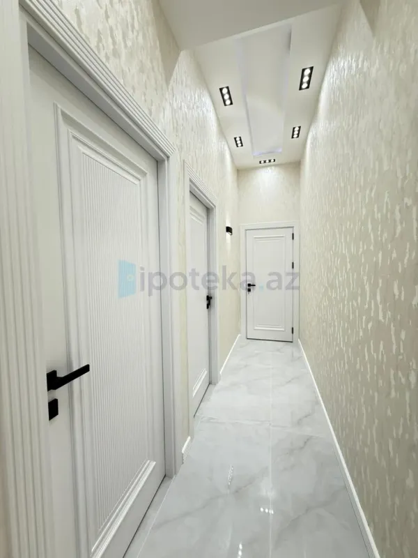 Satılır 3 otaqlı yeni tikili 105 m²