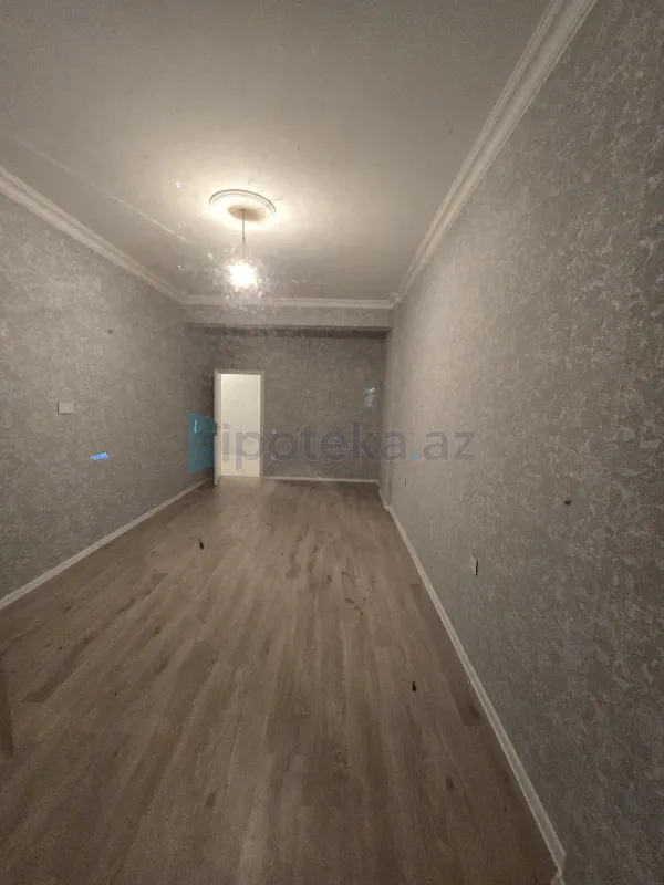 Satılır 2 otaqlı yeni tikili 75 m²