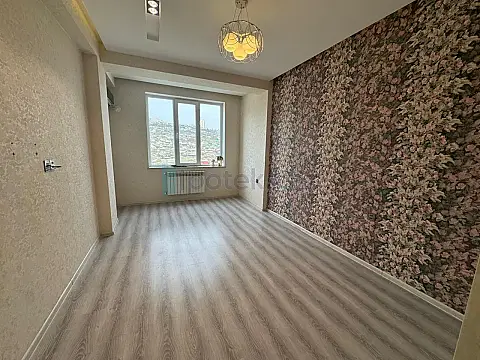 Satılır 2 otaqlı yeni tikili 80 m²