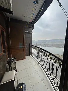 Satılır 3 otaqlı yeni tikili 100.7 m²
