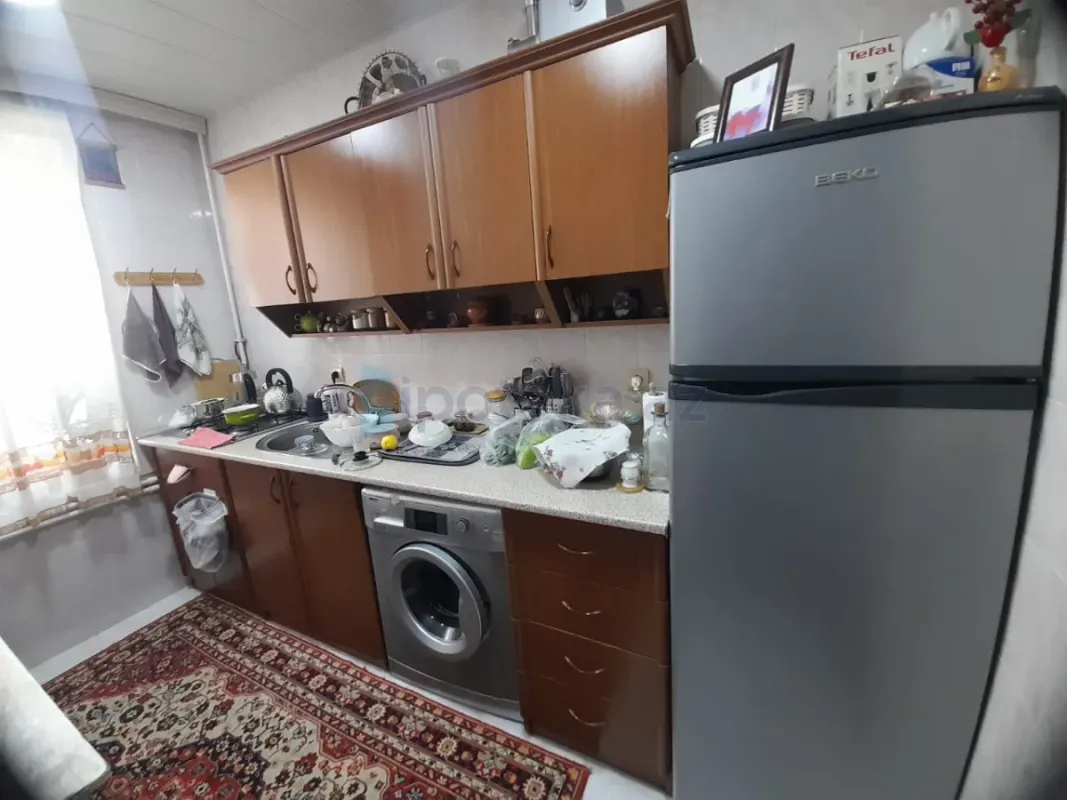 Satılır 4 otaqlı həyət evi 140 m²