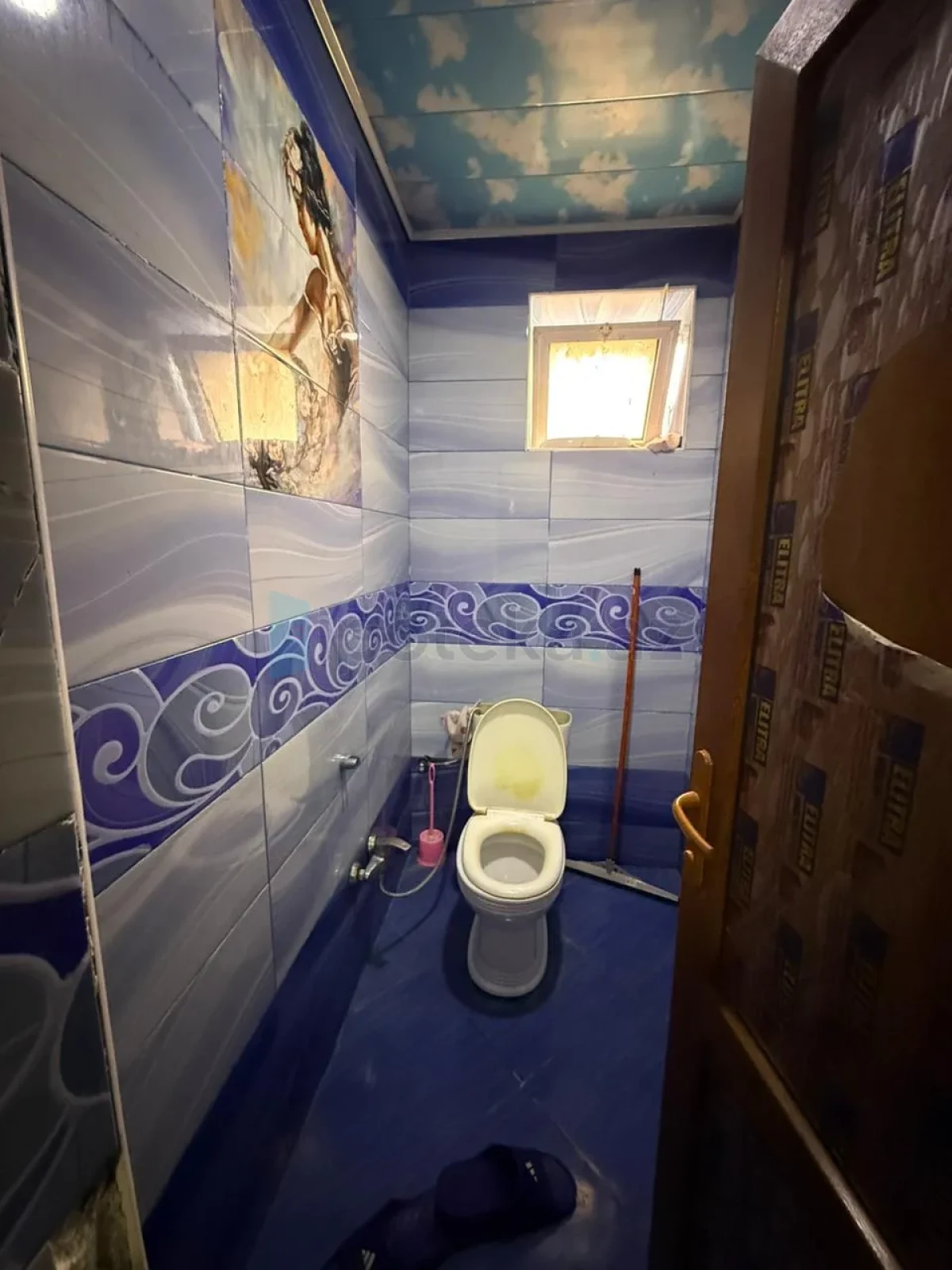 Satılır 6 otaqlı həyət evi 240 m²