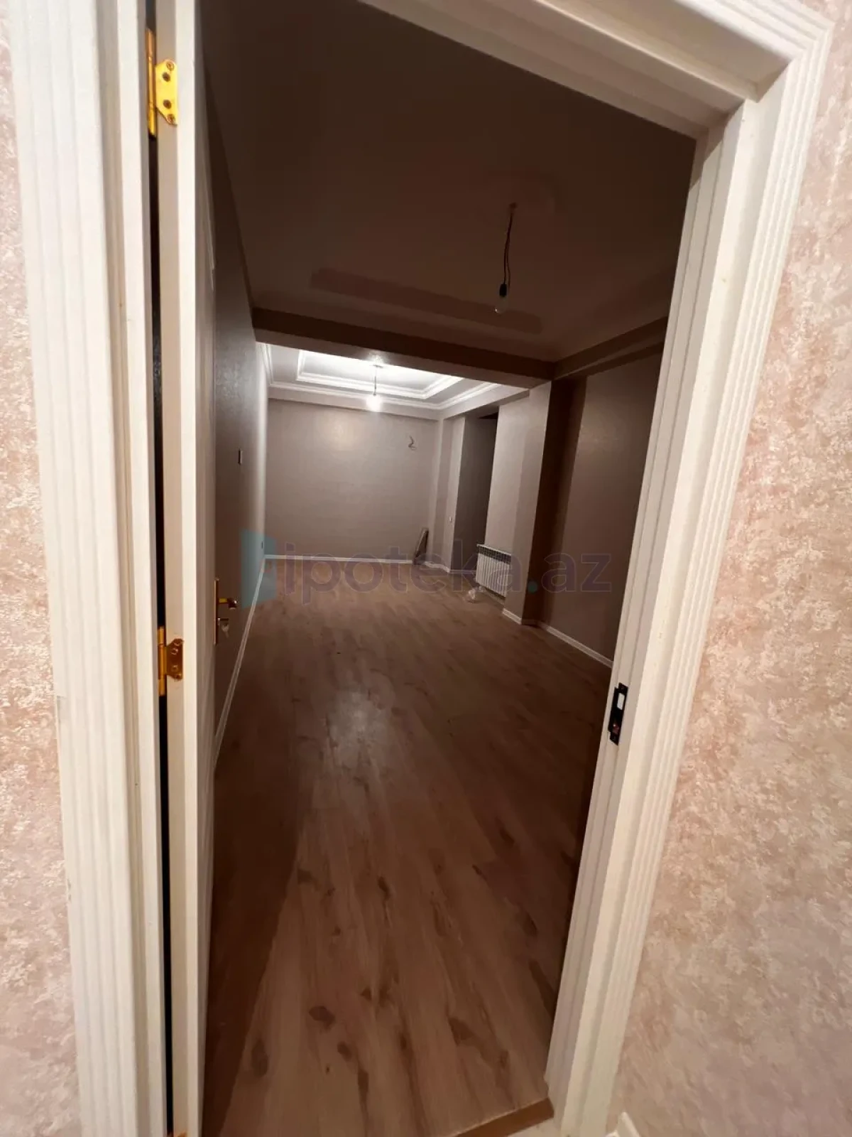 Satılır 2 otaqlı yeni tikili 71 m²