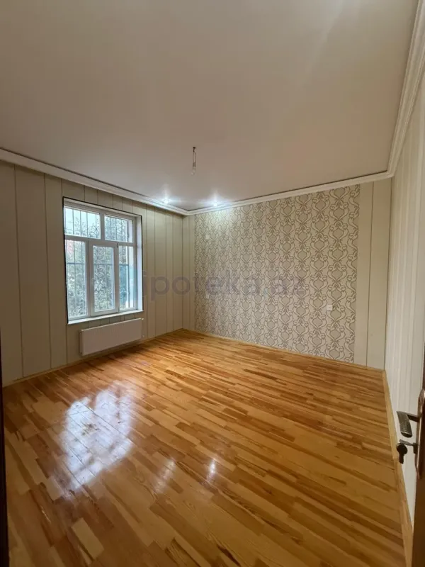 Satılır 6 otaqlı həyət evi 260 m²