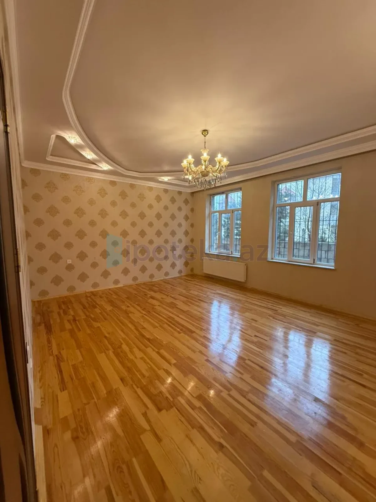 Satılır 6 otaqlı həyət evi 260 m²