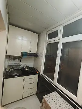 Satılır 2 otaqlı köhnə tikili 45 m²