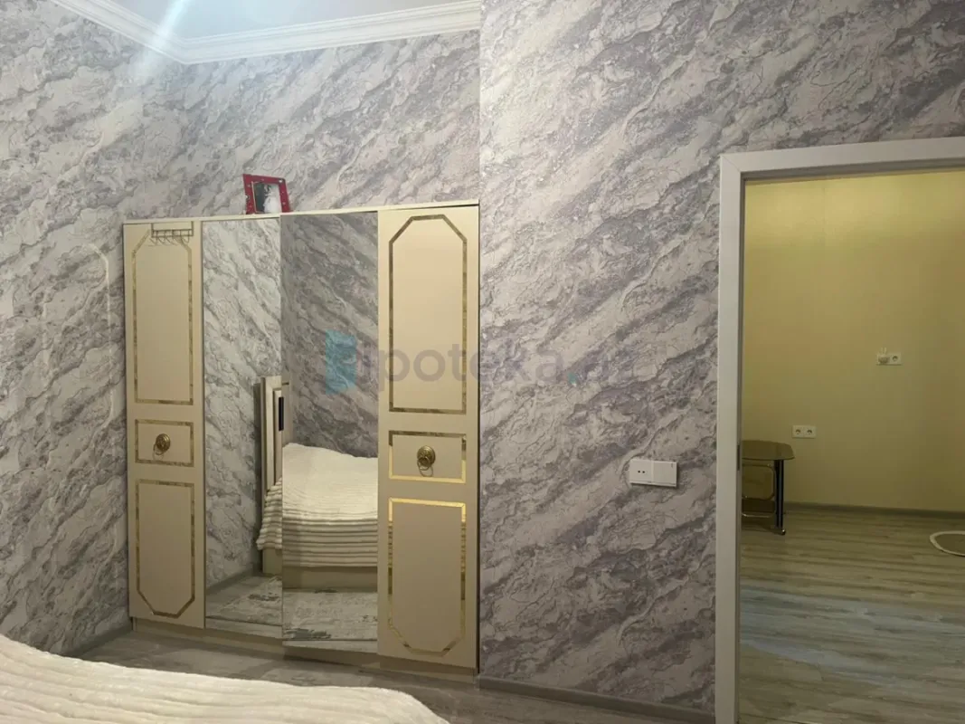 Satılır 3 otaqlı yeni tikili 70 m²