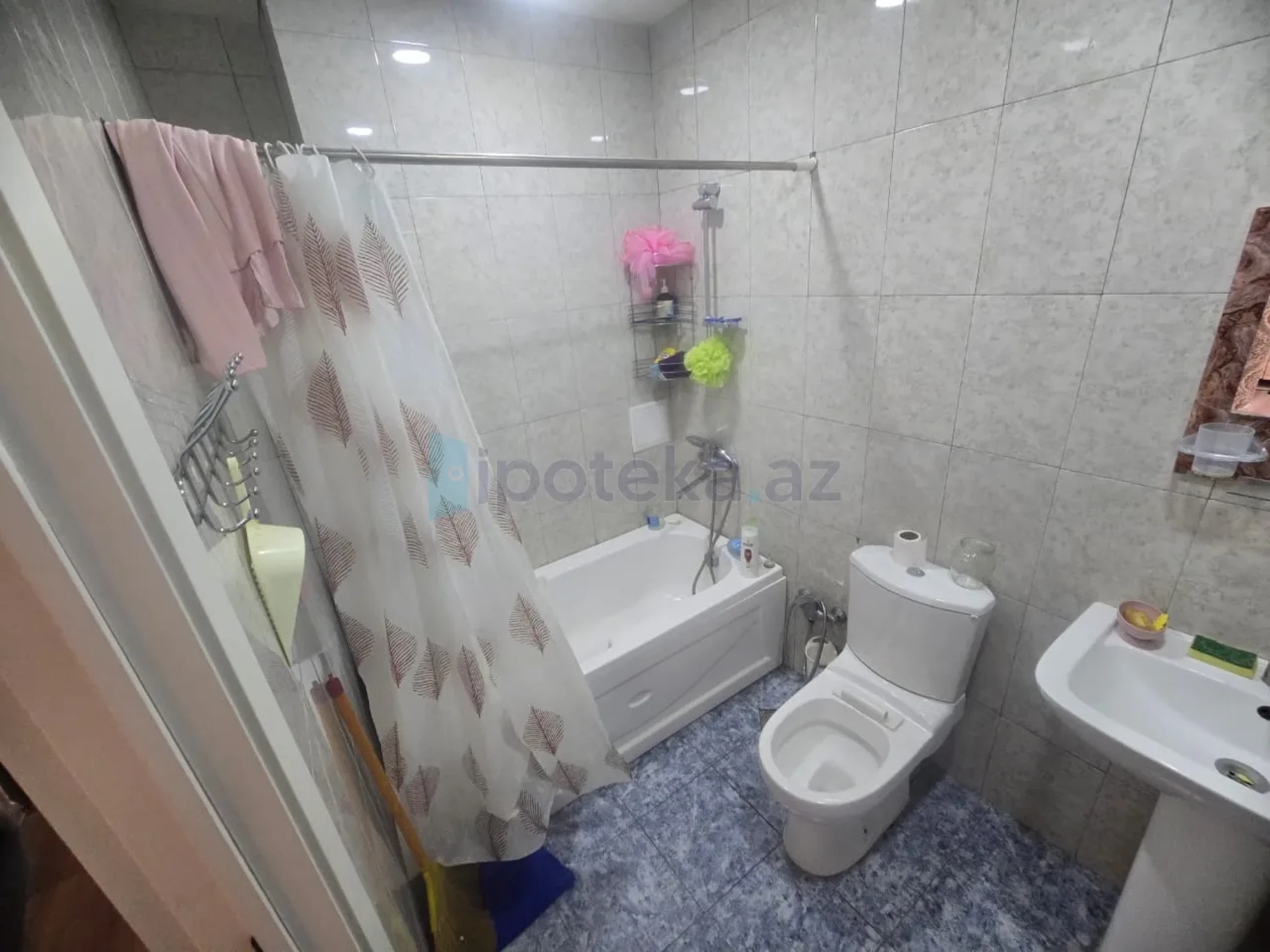 Satılır 2 otaqlı yeni tikili 52 m²