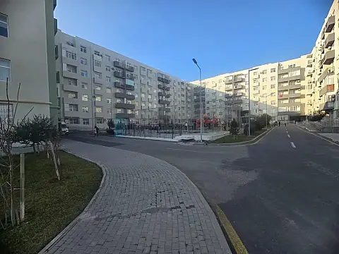 Satılır 2 otaqlı yeni tikili 52 m²