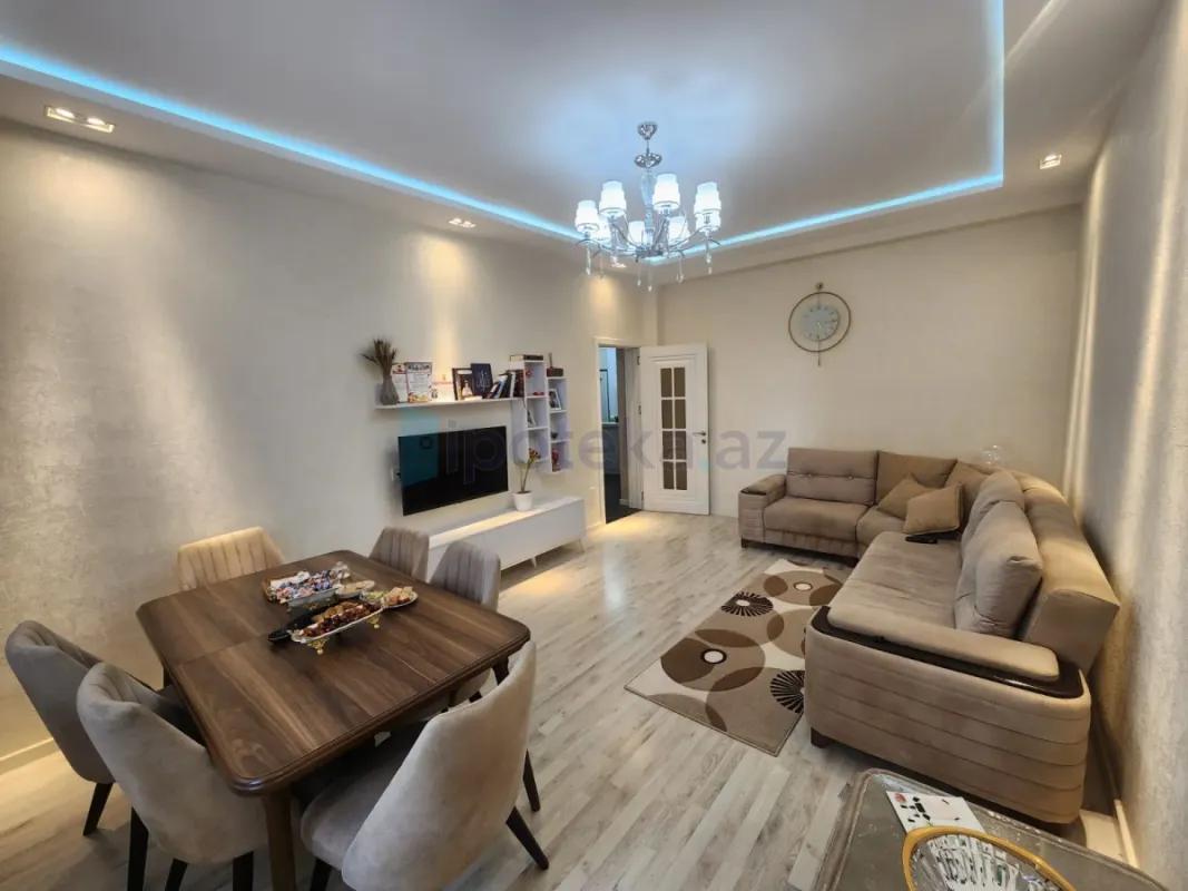 Satılır 3 otaqlı yeni tikili 64 m²
