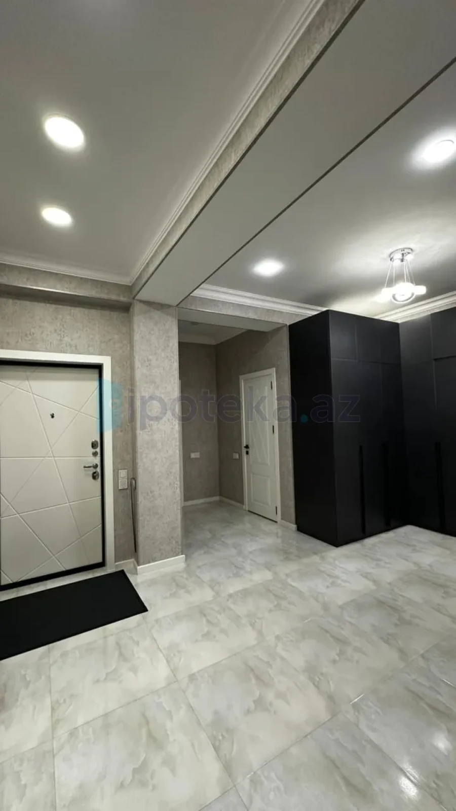 Satılır 2 otaqlı yeni tikili 96 m²